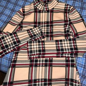 Size XS Long sleeve T